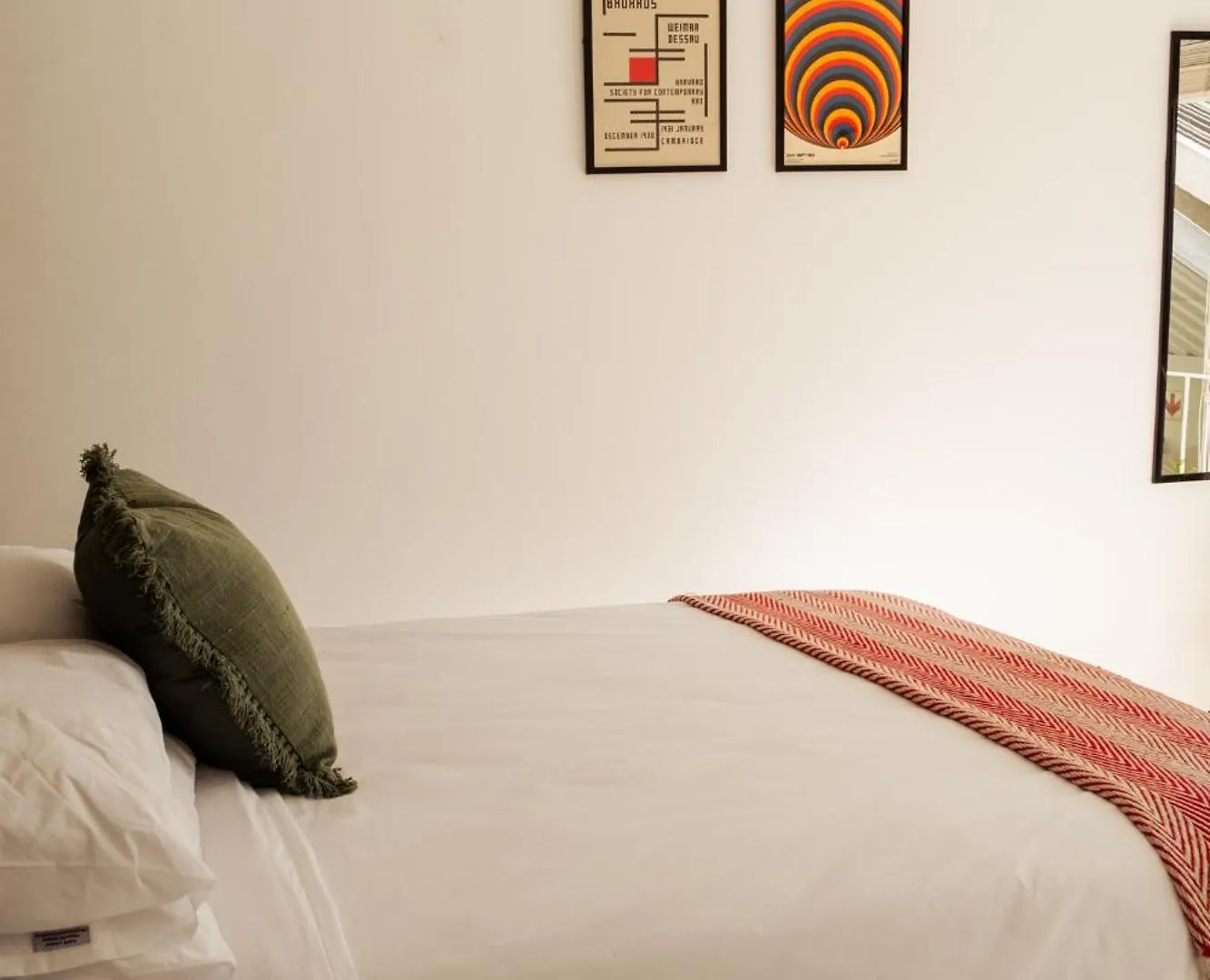 Foools Inn - Trendy Rooms Available In The Heart Of Sea Point! ケープタウン