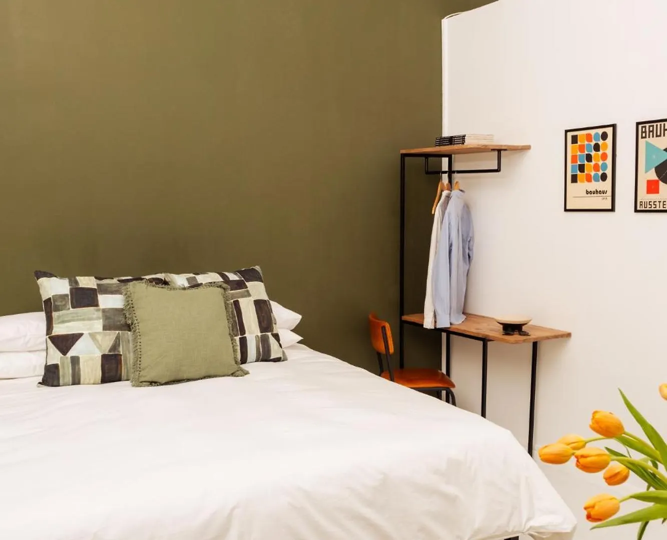 アパート Foools Inn - Trendy Rooms Available In The Heart Of Sea Point! ケープタウン