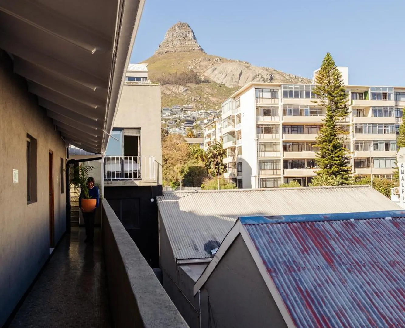 Foools Inn - Trendy Rooms Available In The Heart Of Sea Point! ケープタウン アパート